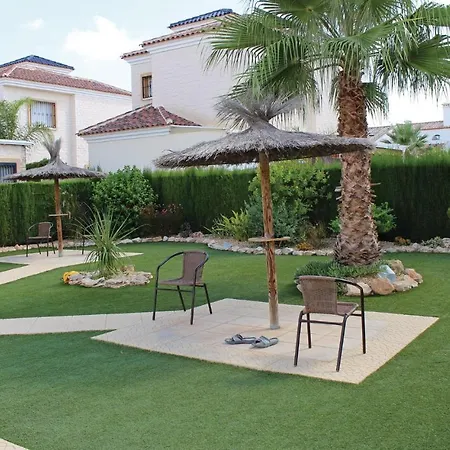 Holiday home Gorgeous In Guardamar Del Segura With Wifi *
